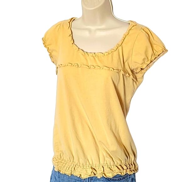 Excellent Charlotte Russe Junior Yellow Ruffle Trim Short Sleeve Blouse SZ Large - Picture 2 of 6